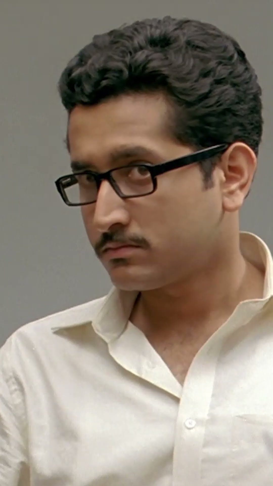 কলকাতায় পর পর খুন #baishesrabon #paranbandopadhyay #prosenjit #bengalishorts #bengalimoviescene