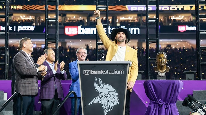 Minnesota Vikings Legend Jared Allen Receives His Pro Football Hall of Fame  Ring
