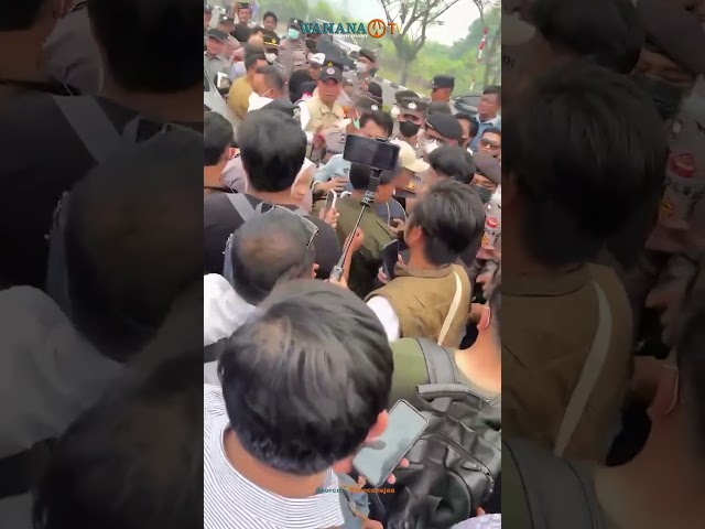 DETIK DETIK GUBERNUR KALBAR NGAMUK KARENA DIKRITIK WARGA