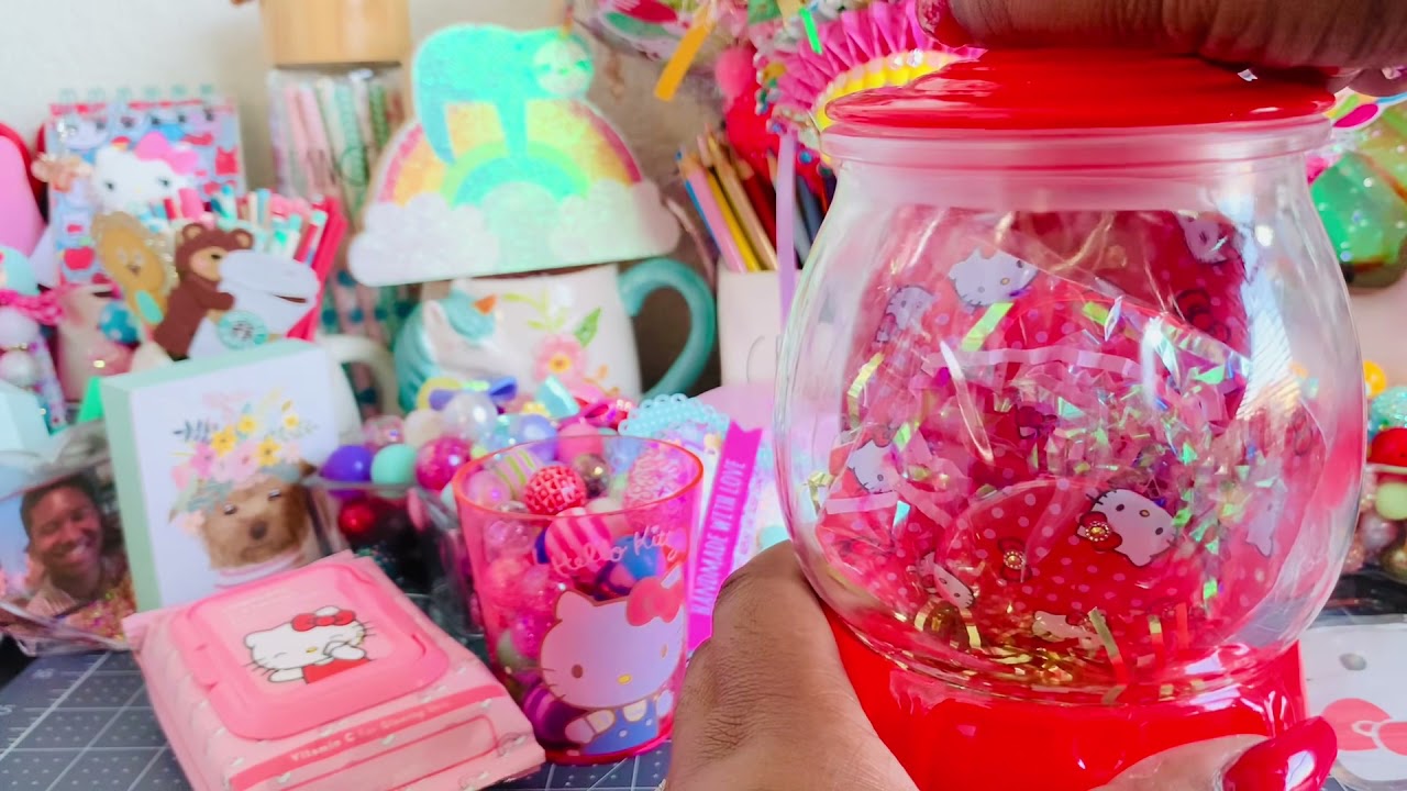 Swap goodies from Creativeyoungmama! Hello kitty goodness! ❤️❤️❤️❤️❤️❤️