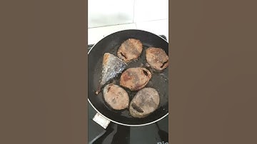 Cá ngừ kho nước dừa