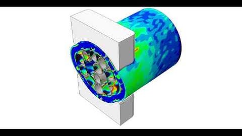 Subsea umbilical FEA simulated crush test