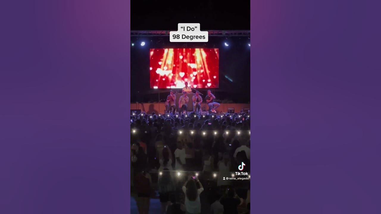 All the feels🥰🥰 #98degrees #ido #weddingsong #slowjams #90smusic #boyband #concert #nicklachey