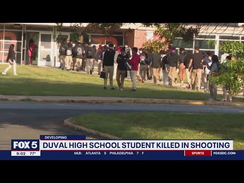 Emotions run high at DuVal High School day after student killed