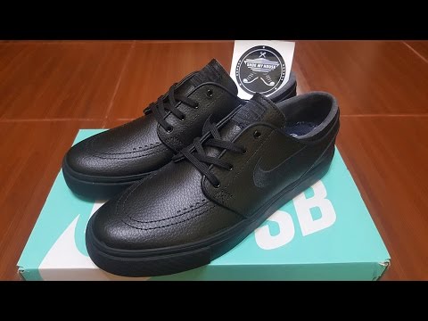 Nike SB Stefan Janoski Triple Black 