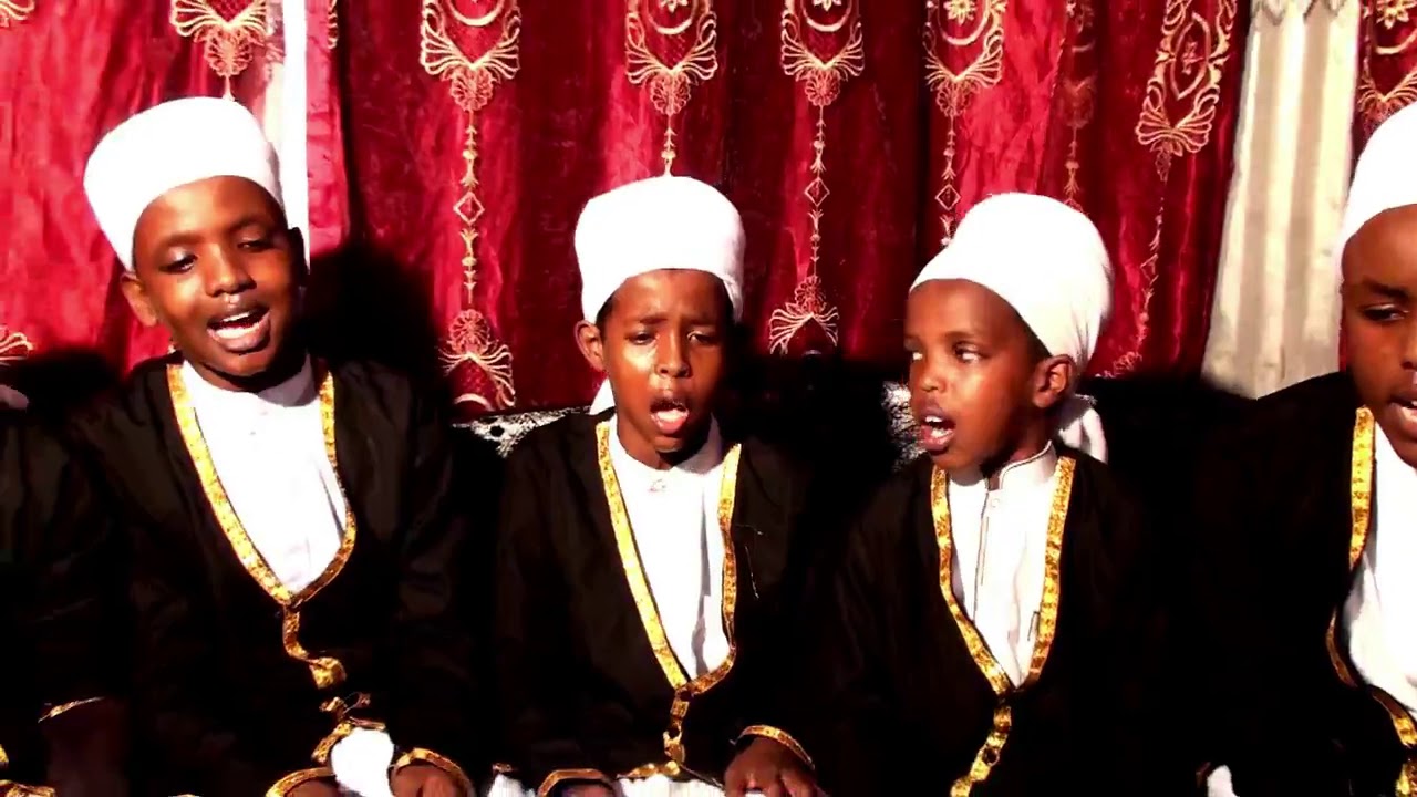 subaca kitaabka jawharatu tawxiid oo ay kusubcinayaan arday kamida jamacatu sh da'ud culusaw