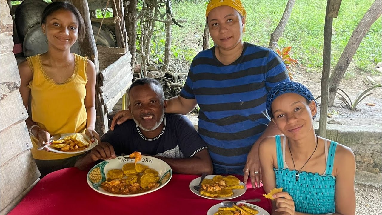 Cocinando langosta 🦞 con fritos verdes 😋