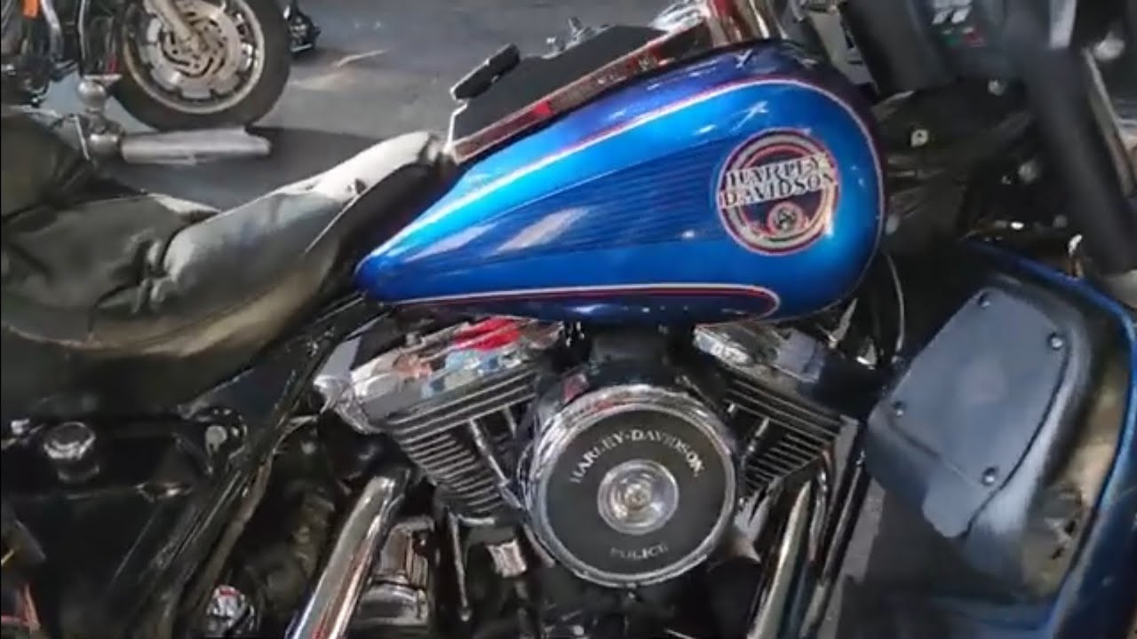 Harley-Davidson Ultra Classic 1/10スケール Harley-Davidson Ultra Classic 1/10スケール Harley-Davidson 1