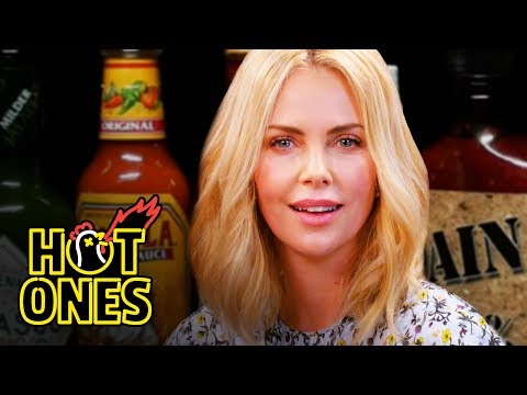 Video: Scarlett Johansson Å Be Face And Boobs Of Reebok