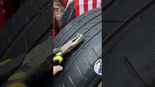 🚨 ¡No dejes que un pinchazo arruine tu viaje!Repara tu neumático en cuestión de minutos con este  🔧✅