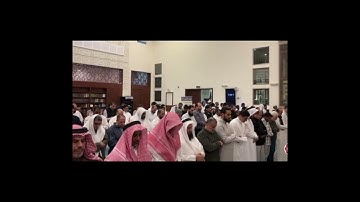 الشيخ توفيق الصايغ يتلو ايات من سورة الرحمن