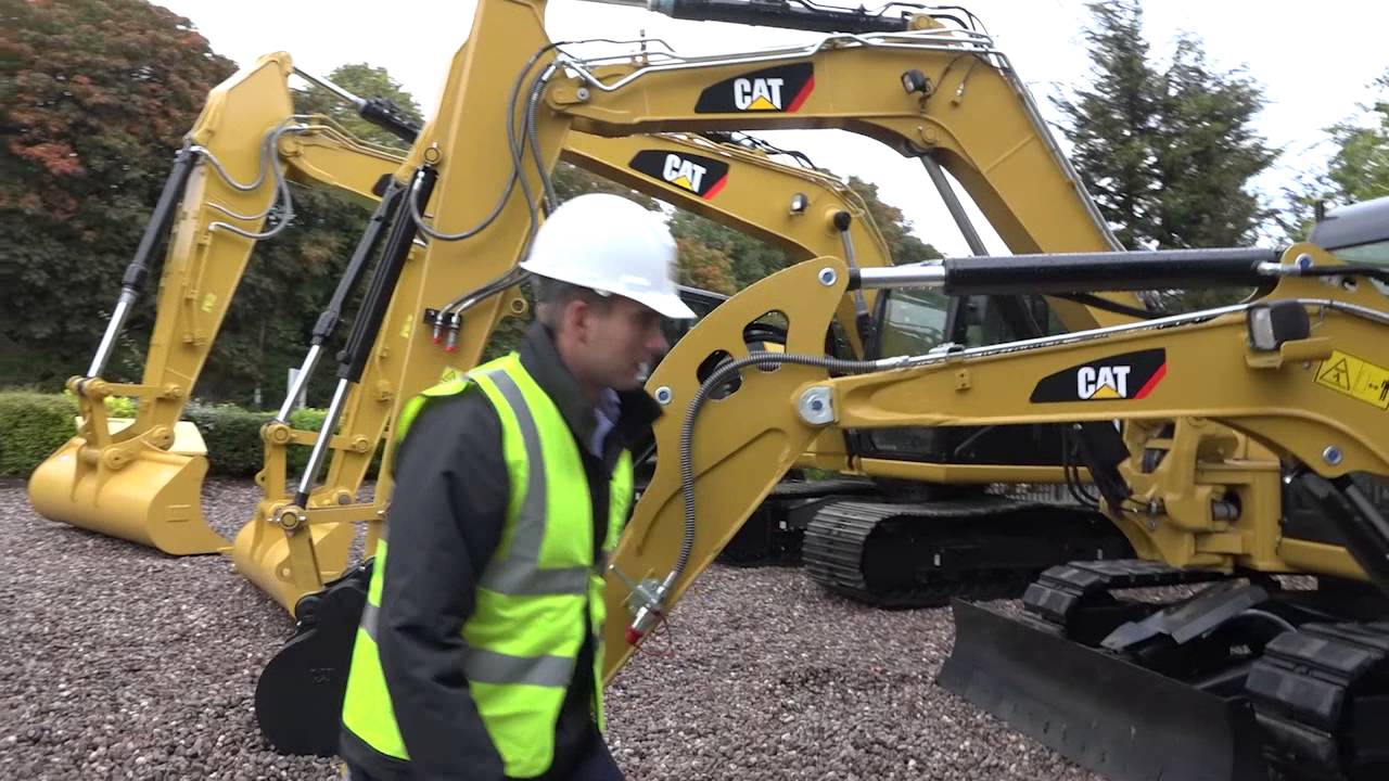 Cat 302.7D - Machine runaround - YouTube