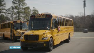 Schoon en geluidloos: de iconische gele schoolbus wordt elektrisch