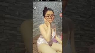 Tante Cantik Ga Pake Bh