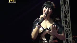 Baladhika Feat Lola Lemonna Kdi, Bumipun Turut Menangis
