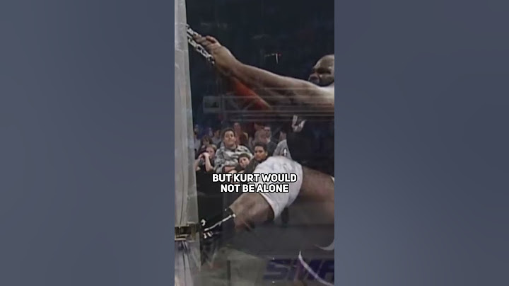 Wrestlers Botch Opening The Cage Door #shorts