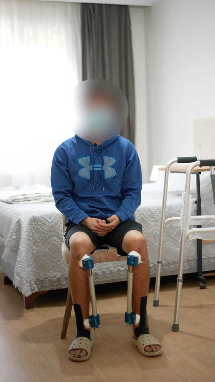 Interview · short 18