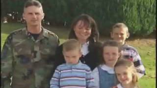 Servicemen and women send greetings