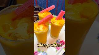 🥭 Creamy Mango Shake in 30 Seconds | Summer Special #Shorts #foodshorts #mangoshake #viralrecipe