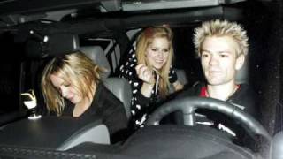 Avril lavigne - latest Pics 02.12.08!!!