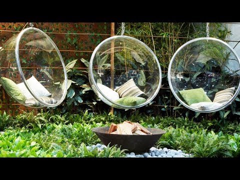 Great garden and backyard ideas: Great backyard design with hanging chairs