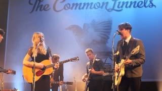The Common Linnets - Give Me A Reason 31-10-2014 Nijmegen