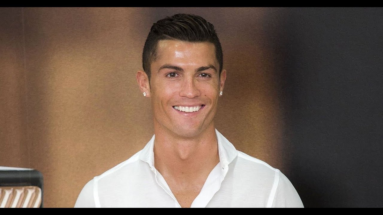 Covid-19, Cristiano Ronaldo, and the Risks of International Soccer
