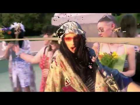 Bella Ćwir - CUTE (Official Video)