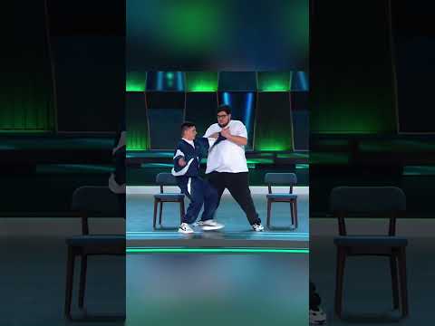 Подарок от одноклассниц на 23-е 🤣 РЕГИОНЫ ШОУ ЗВЁЗДЫ #юмор #шоузвёзды #дорохов