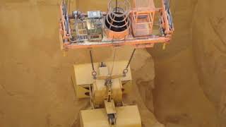 Electro- hydraulic clamshell bucket grab EHS-BC 13m³ unload dry bulk cargo