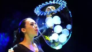 Melody Yang - Gazillion Bubble Show - Australian Tour