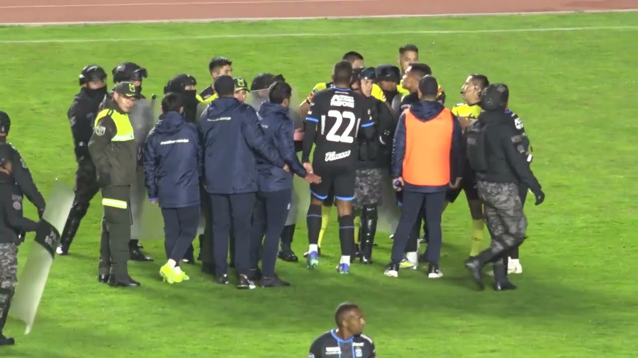 Robson Matheus brilló en la goleada de Bolívar a Blooming (5-1)