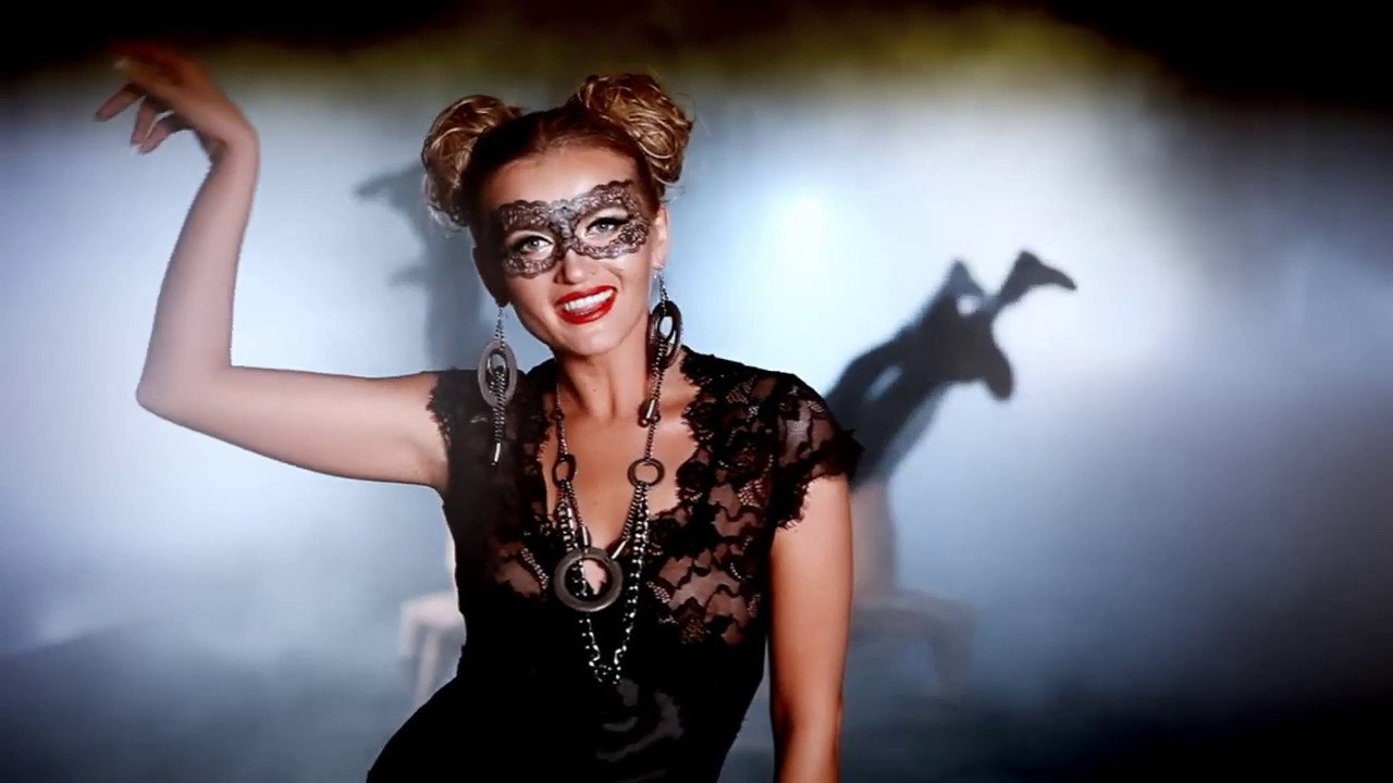 AELYN Believe In Us Official Video - YouTube
