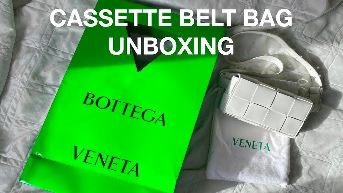 Bottega Veneta Small Loop Bag, Unboxing