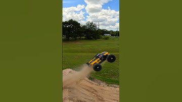 Scratched my new body Arrma Outcast 8s on 12s #fullsend #arrma #rccar #arrmarc  ￼