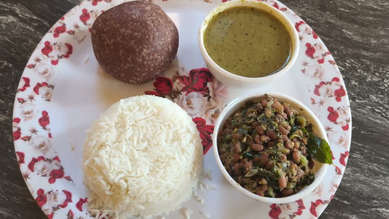 Tolly wood  stars favourite ragi muddhe sopp saru Bhaji ka chaar aur chakna with rice and ragi ball 