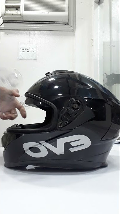 5 SURPRISING Ways to Remove Scratches from Your Helmet Visor — RiiRoo