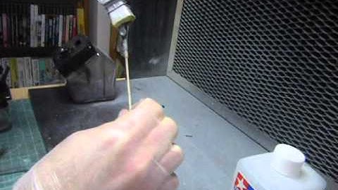 Moebius Lost in Space Robot build vid 2 宇宙家族ロビンソン　プラモ