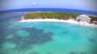 Kiteboarding at the Sweet Spot - Guanaja - Bay Island - Honduras C.A.