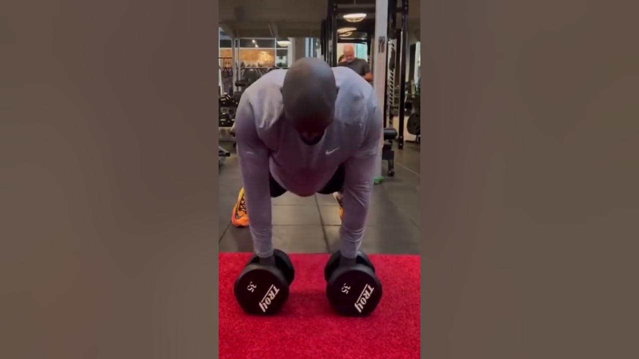 Lukaku Workout Status 💪 YouTube