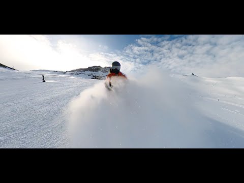 Vorab glacier to Vorab on slope 32 with the snowboard Flims/Laax