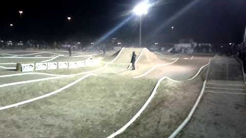 2013 the dirt nitro challenge pro buggy A-main