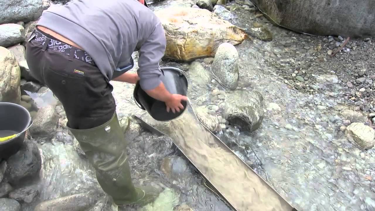 Goldsuche in Curaglia