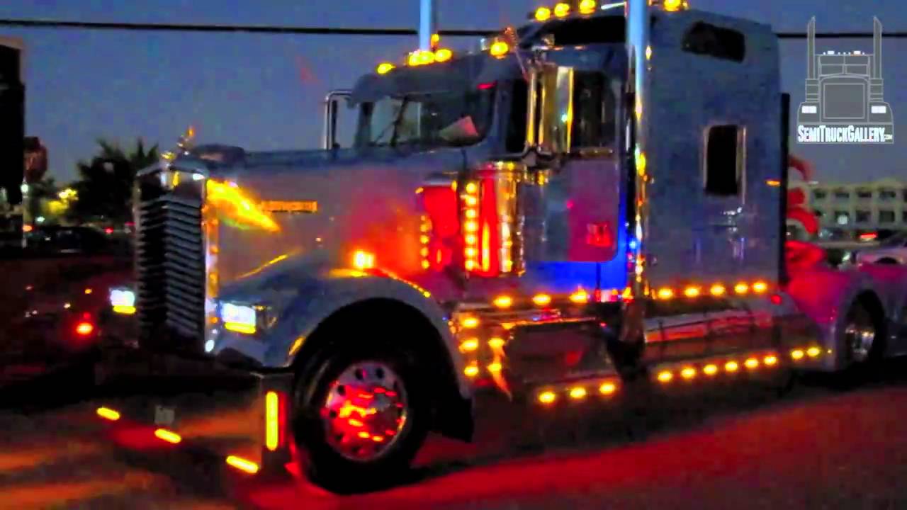 Kenworth Semi  Truck  Showing Lights SemiTruckGallery com 