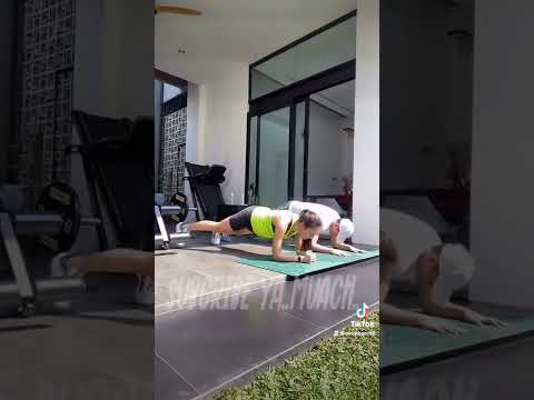 Sri Asih Pevita Pearce Seksi Sekali Pakai Tangtop Senam Dan Berenang Di Kolam Renang Part 12 #Shorts