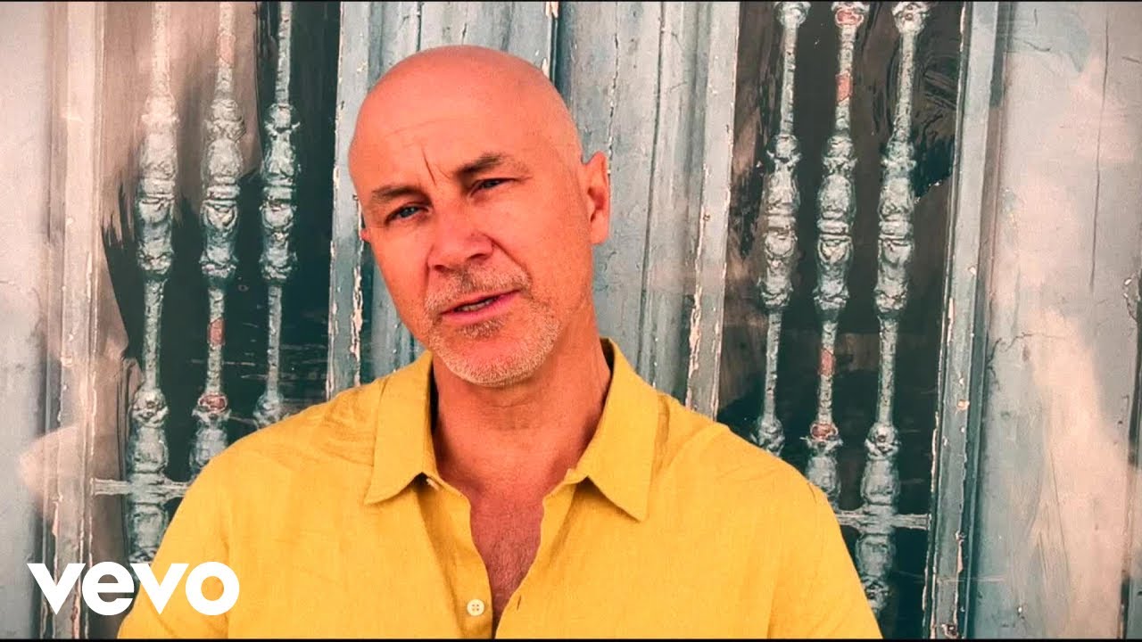 Dave Curl - Hold Me Close