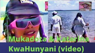 Mukadota KwaHunyani - Safirio Madzikatire & Katarina