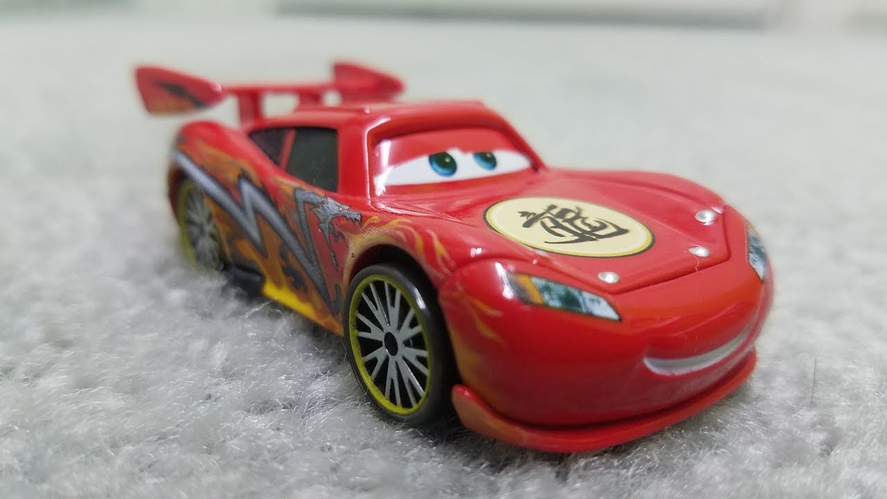 Disney Pixar Cars Toon Diecast Review: Dragon Lightning McQueen -  Suggestion & Review!