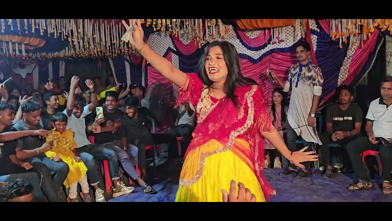 Jumonate joll anite akla jeyo naa oooo radhe. Oooo radhe...... Ds Shati  #danceing #with