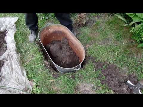Оригинальная клумба для декоративной травы от Дачного мастера